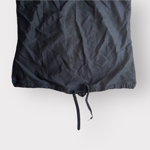 WILDFOX Sweat Black Perforated Mesh Tie Workout Tank Top - Picture 4 of 4